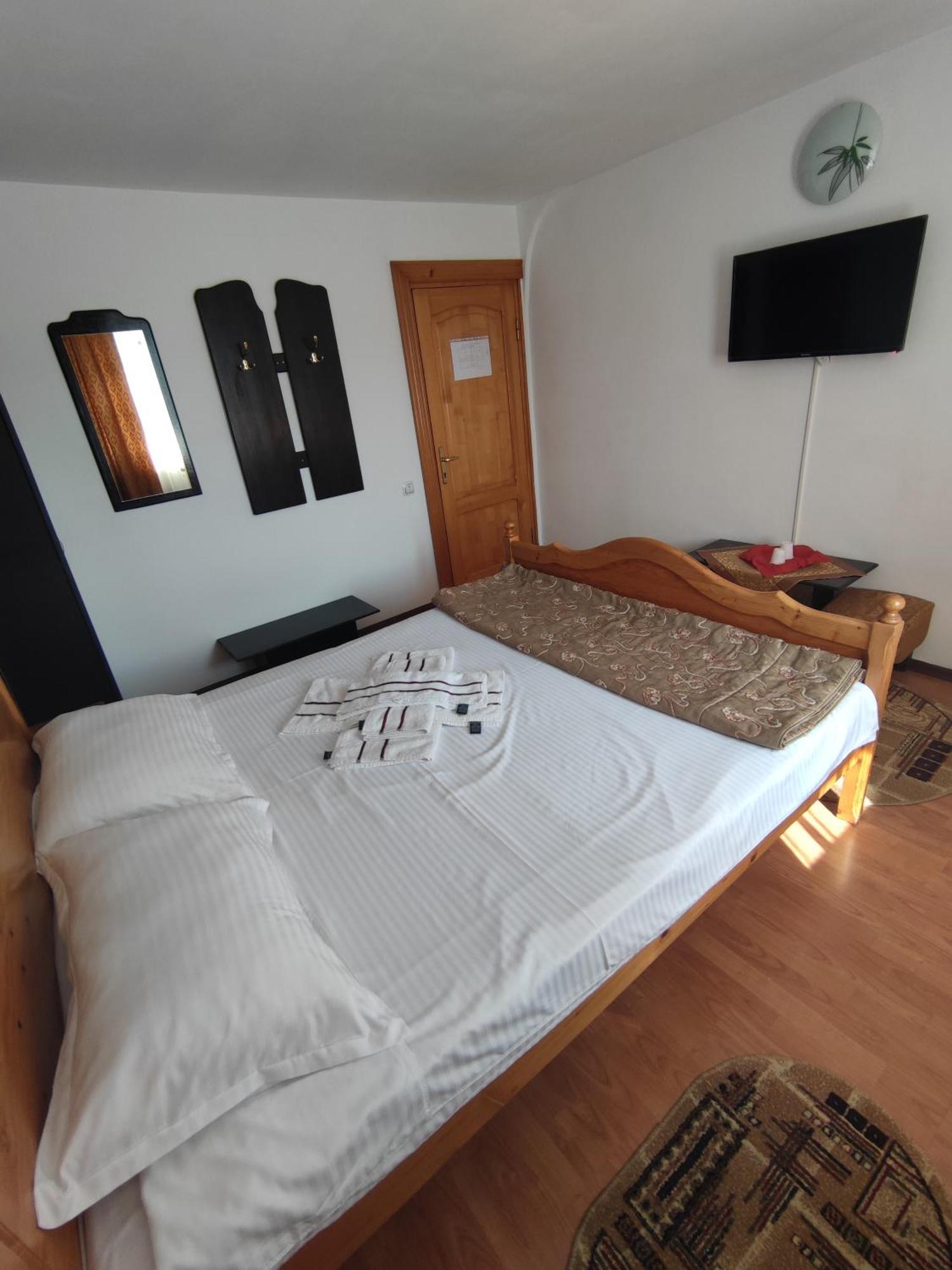 Camere De Inchiriat Edelweiss Dumbrava Roşie Zewnętrze zdjęcie