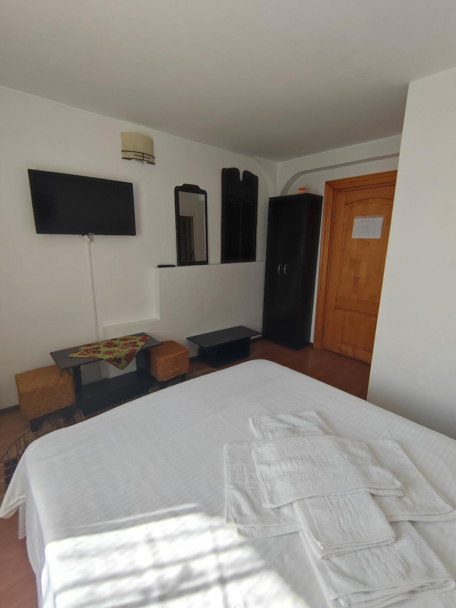 Camere De Inchiriat Edelweiss Dumbrava Roşie Zewnętrze zdjęcie