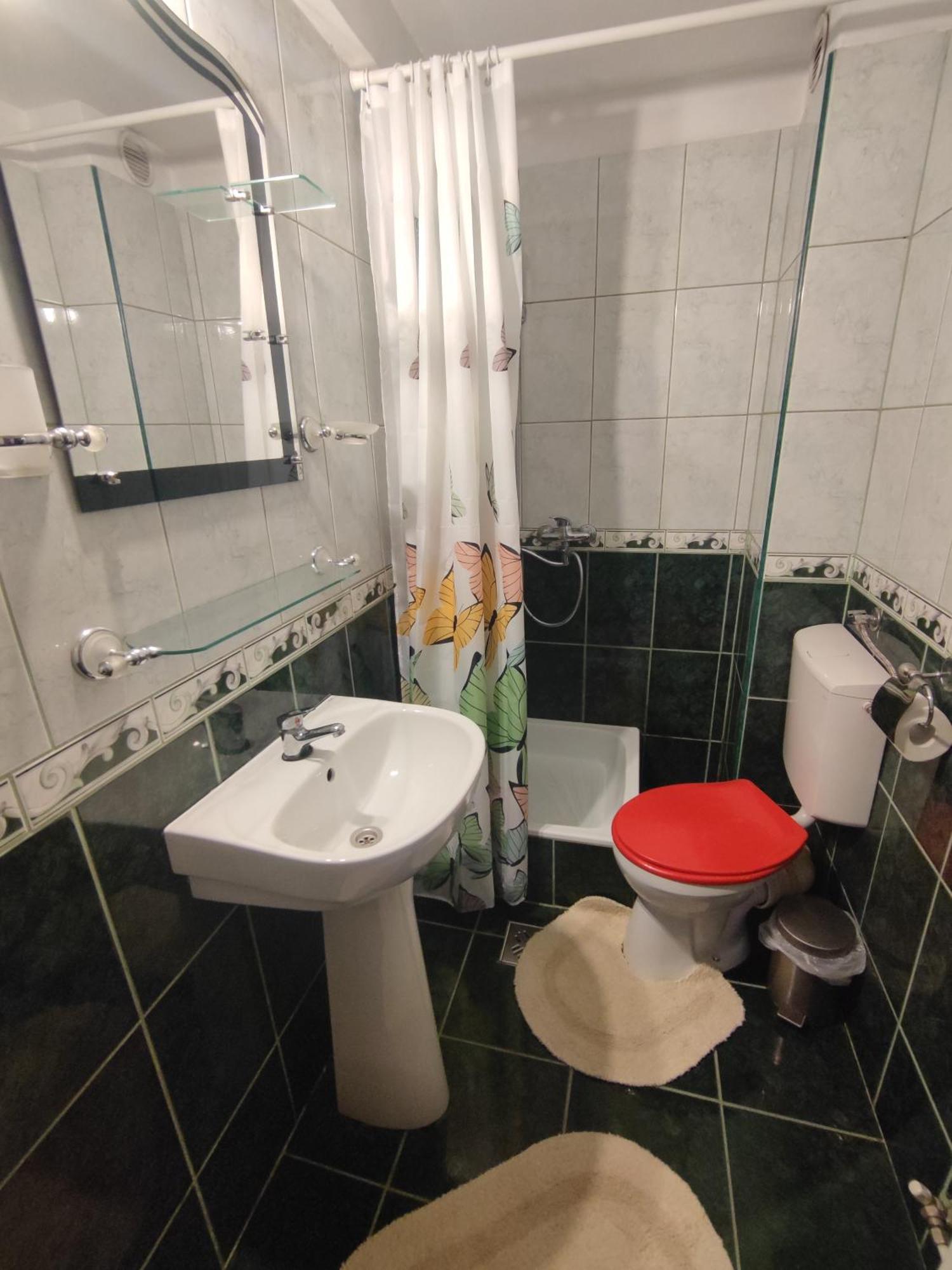 Camere De Inchiriat Edelweiss Dumbrava Roşie Zewnętrze zdjęcie